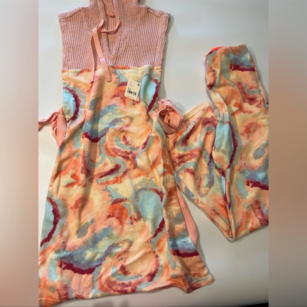 NWT Free People 2pc Set All That Printed Set Boho Style - Picture 4 of 5